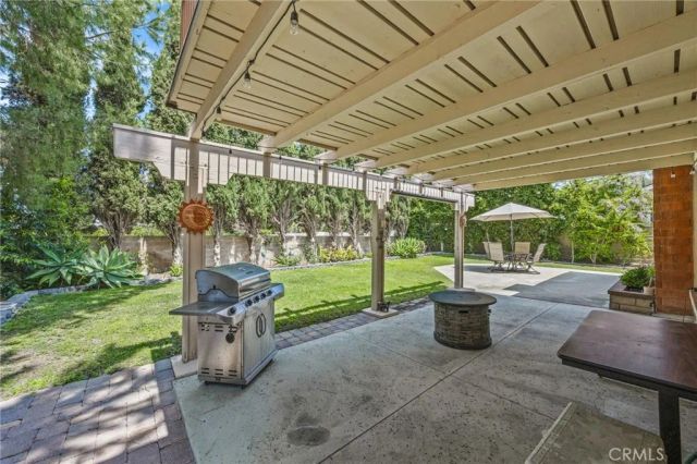 256 N Quail Lane, Orange, CA 92869