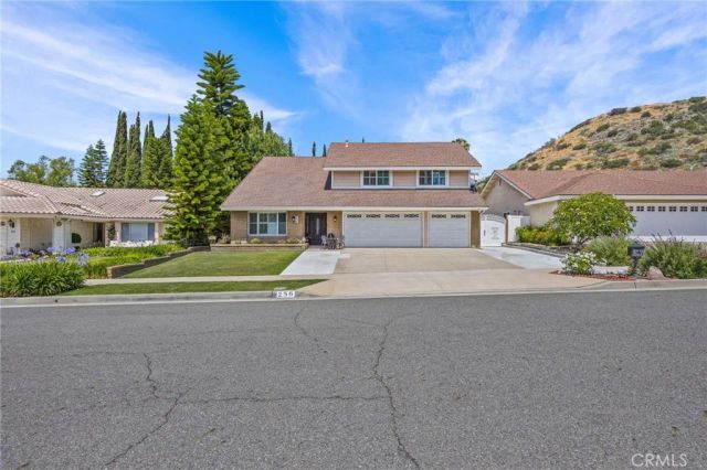 256 N Quail Lane, Orange, CA 92869