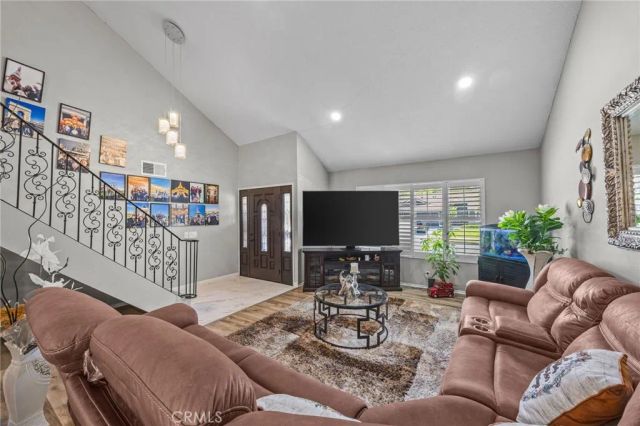 256 N Quail Lane, Orange, CA 92869