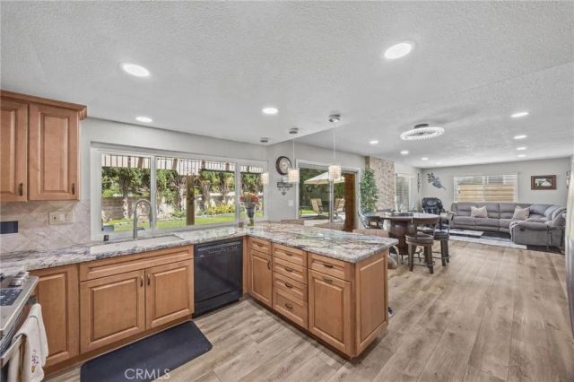 256 N Quail Lane, Orange, CA 92869