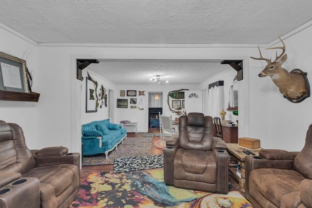 11594 Beersheba Hwy, Mcminnville, TN 37110