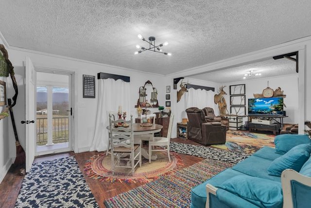 11594 Beersheba Hwy, Mcminnville, TN 37110