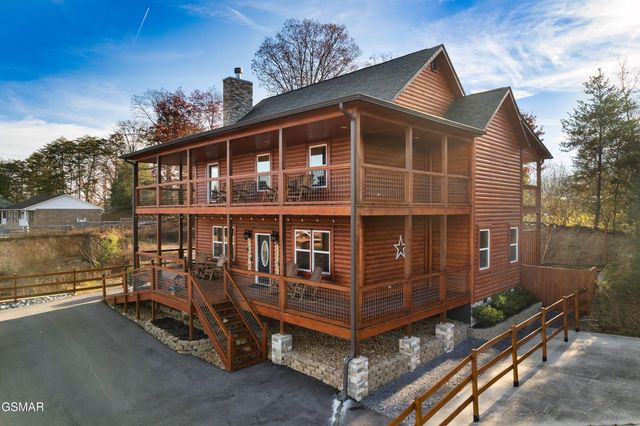 2822 Seth Road, Pigeon Forge, TN 37863