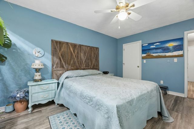 395 Merrimack St 42, Methuen, MA 01844