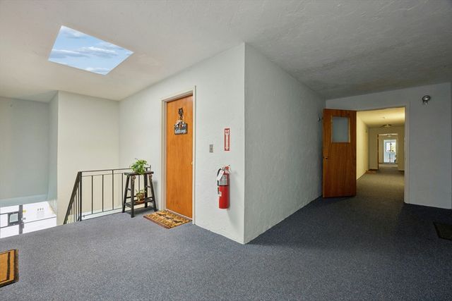 395 Merrimack St 42, Methuen, MA 01844