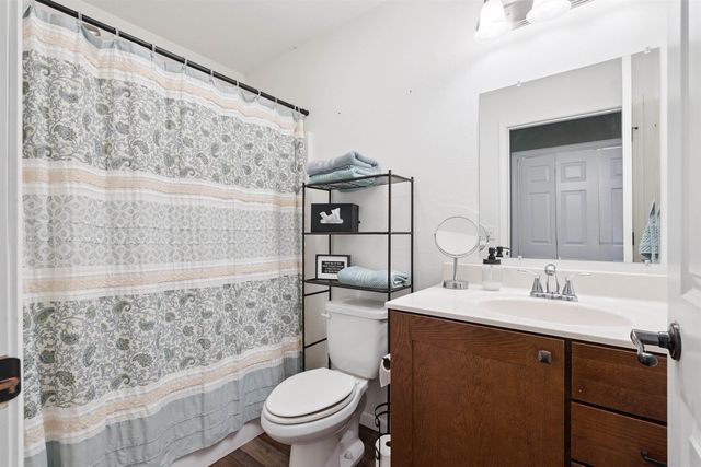 703 Juniper Drive, Independence, IA 50644