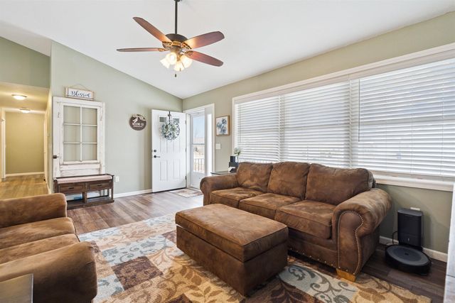 703 Juniper Drive, Independence, IA 50644