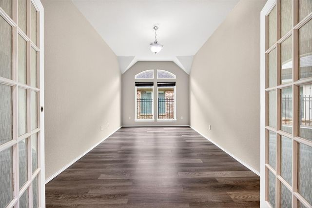 26303 Serenity Oaks Drive, Richmond, TX 77406