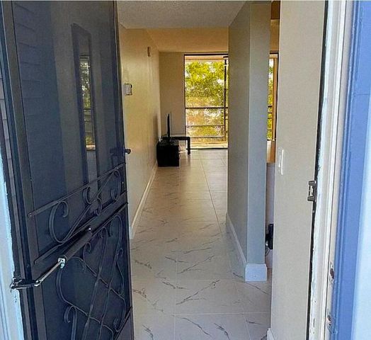 4640 W Lucerne Lakes Blvd Boulevard 505, Lake Worth, FL 33467