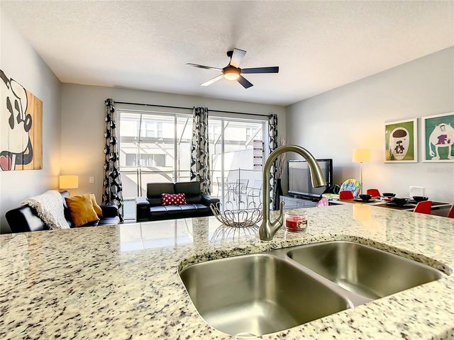 2367 SILVER PALM DRIVE, Kissimmee, FL 34747