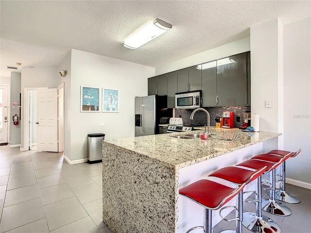 2367 SILVER PALM DRIVE, Kissimmee, FL 34747