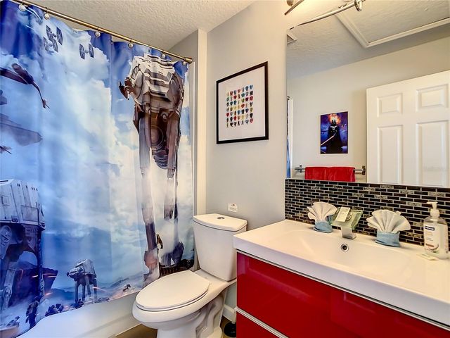 2367 SILVER PALM DRIVE, Kissimmee, FL 34747
