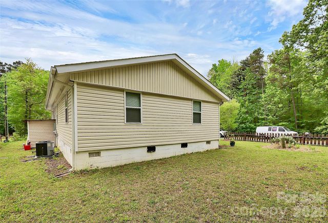 8301 Washington Boulevard, Charlotte, NC 28262