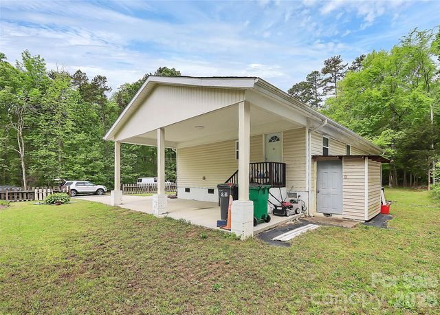 8301 Washington Boulevard, Charlotte, NC 28262