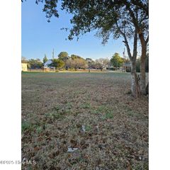 305 Soundview Drive, Cape Carteret, NC 28584