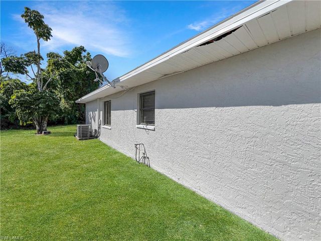 17582 Cypress Point RD, Fort Myers, FL 33967