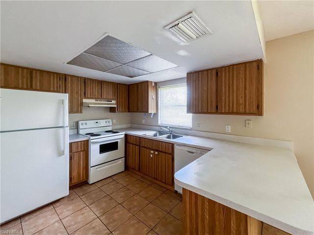 17582 Cypress Point RD, Fort Myers, FL 33967