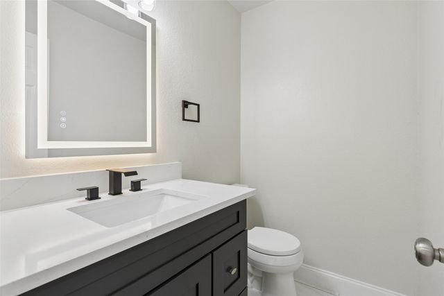 2069 Cameo Drive, Lewisville, TX 75067
