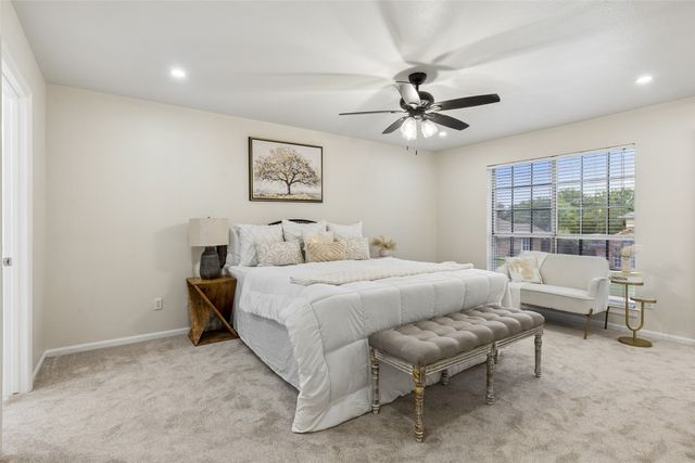 2069 Cameo Drive, Lewisville, TX 75067