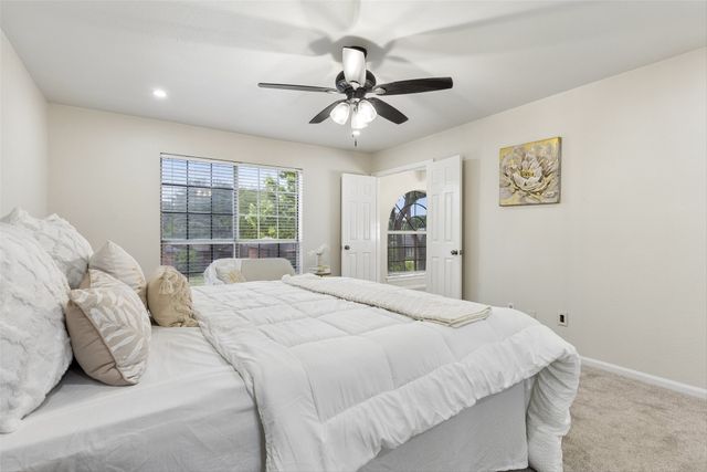 2069 Cameo Drive, Lewisville, TX 75067