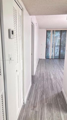 14401 N Kendall Drive 301N, Miami, FL 33186
