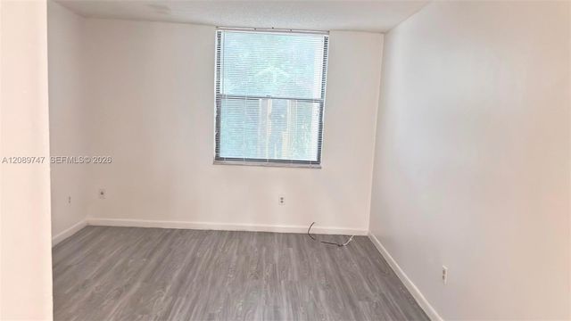 14401 N Kendall Drive 301N, Miami, FL 33186