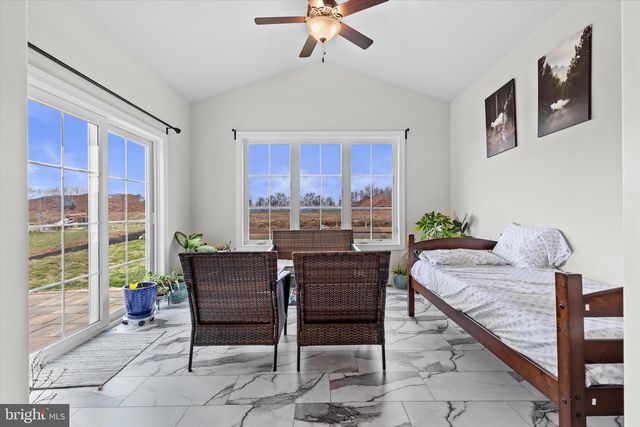 182 MAGNOLIA DR, Middletown, PA 17057