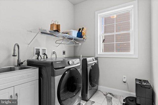 182 MAGNOLIA DR, Middletown, PA 17057