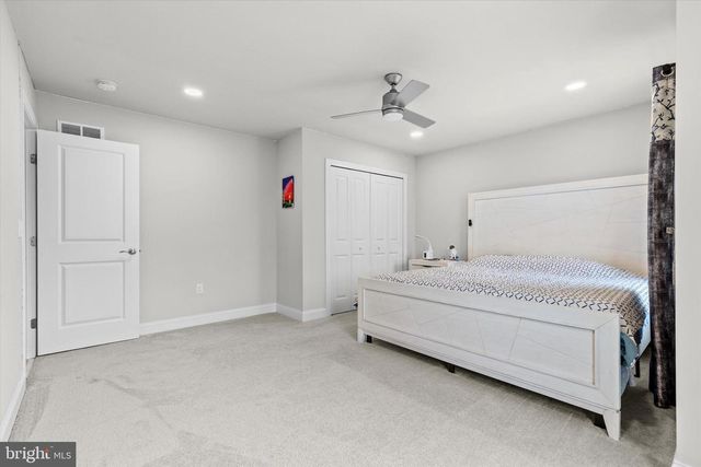 182 MAGNOLIA DR, Middletown, PA 17057