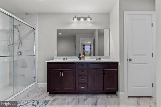 182 MAGNOLIA DR, Middletown, PA 17057