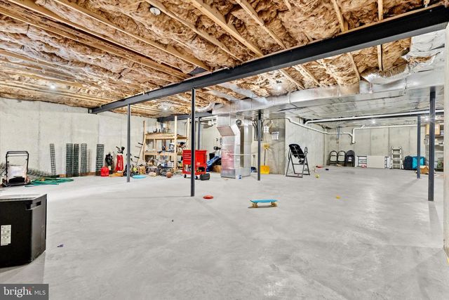 182 MAGNOLIA DR, Middletown, PA 17057