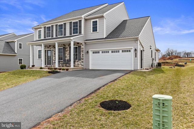 182 MAGNOLIA DR, Middletown, PA 17057