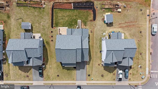 182 MAGNOLIA DR, Middletown, PA 17057