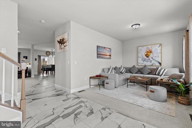 182 MAGNOLIA DR, Middletown, PA 17057