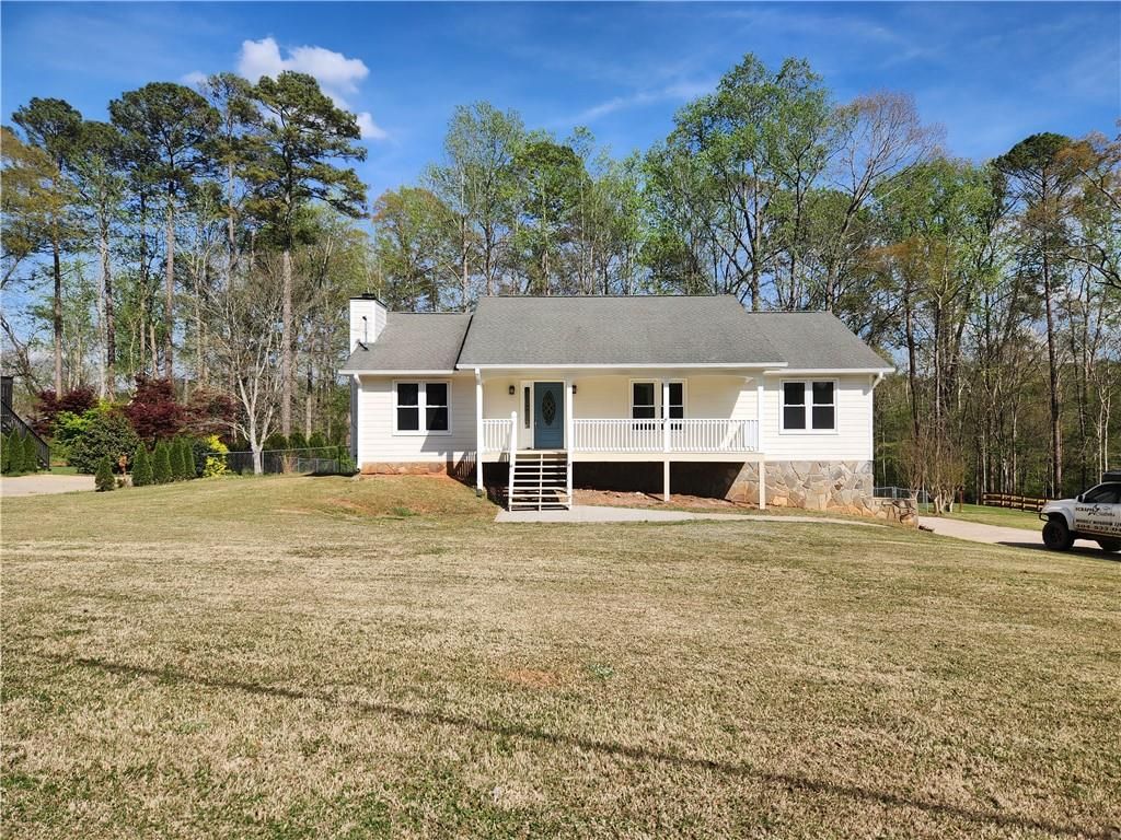 161 Village Court, Woodstock, GA 30188