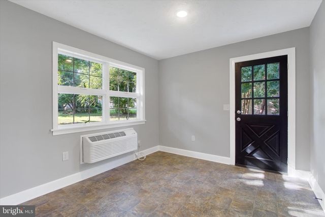 627 BROADWAY, Hanover, PA 17331