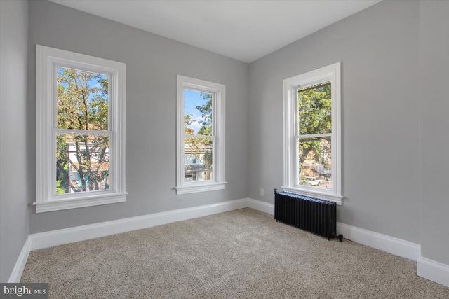 627 BROADWAY, Hanover, PA 17331