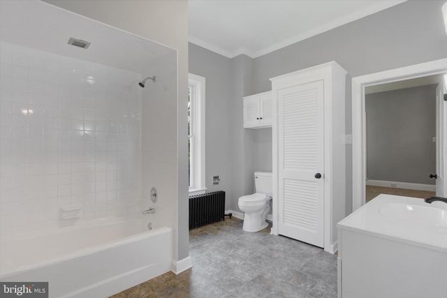 627 BROADWAY, Hanover, PA 17331