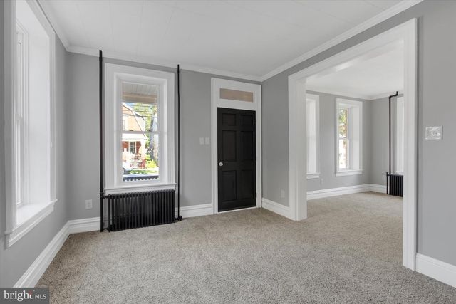 627 BROADWAY, Hanover, PA 17331
