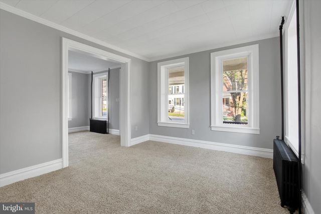 627 BROADWAY, Hanover, PA 17331