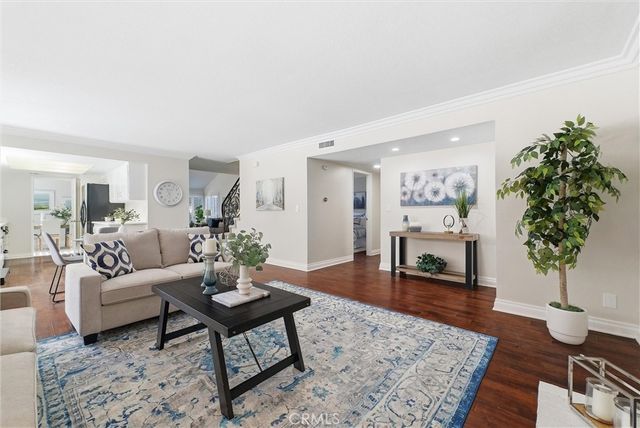 7350 E Calle Durango, Anaheim, CA 92808