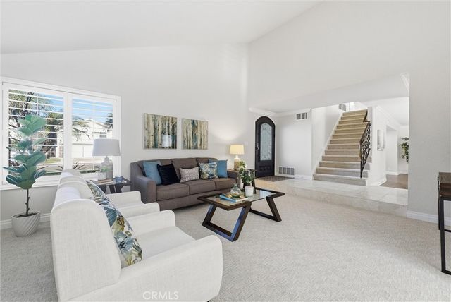 7350 E Calle Durango, Anaheim, CA 92808