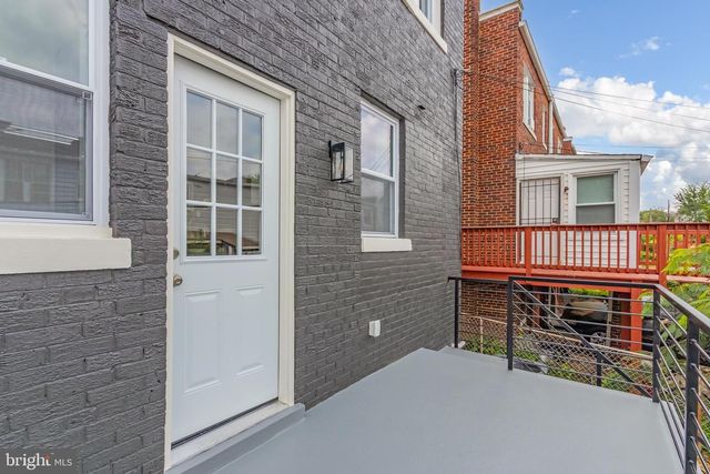 527 QUINTANA PL NW, Washington, DC 20011
