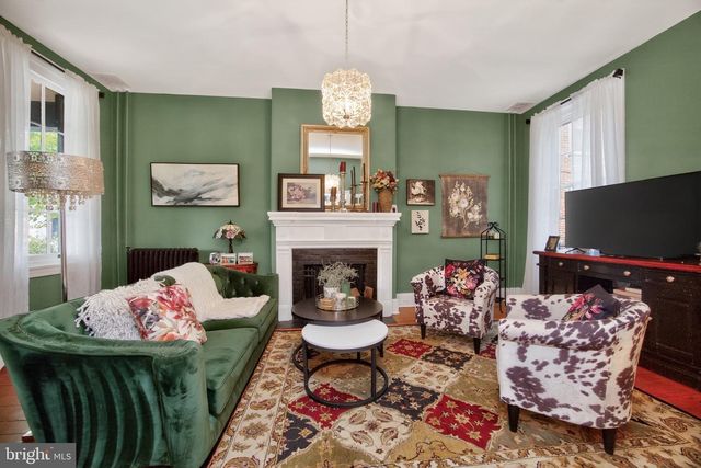 340 W MINER ST, West Chester, PA 19382