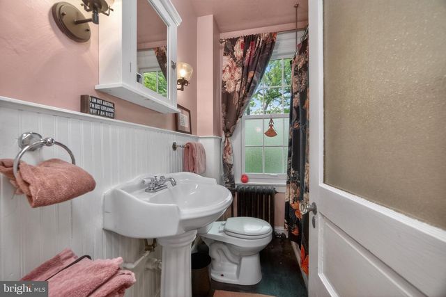 340 W MINER ST, West Chester, PA 19382