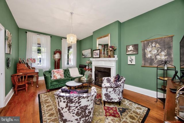 340 W MINER ST, West Chester, PA 19382