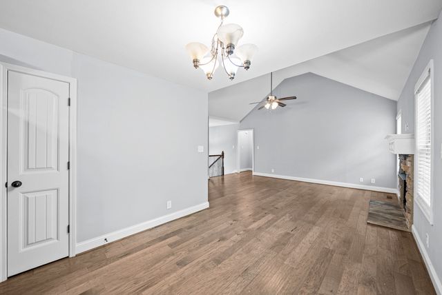 771 Banister Dr, Clarksville, TN 37042