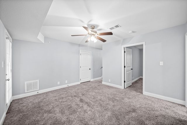 771 Banister Dr, Clarksville, TN 37042