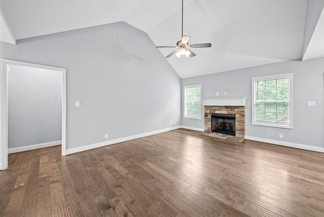 771 Banister Dr, Clarksville, TN 37042