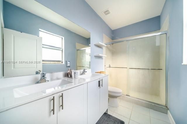 492 NW 203rd Ter, Miami Gardens, FL 33169